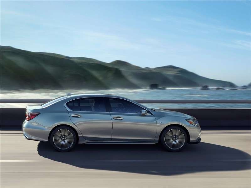 Фото Acura RLX - Acura RLX 2018 вид сбоку