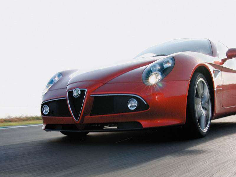 Фото Alfa Romeo 8C Competizione - фотография 15