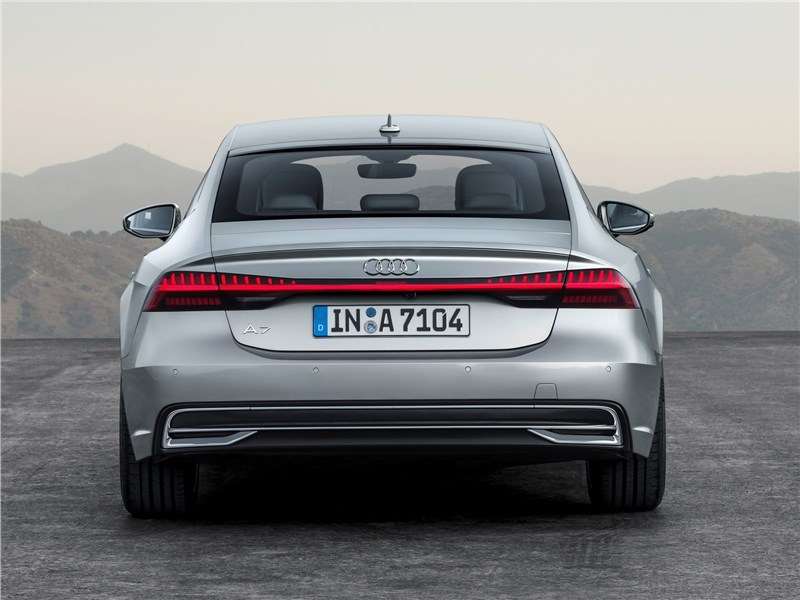 Фото Audi A7 - Audi A7 Sportback 2018 вид сзади