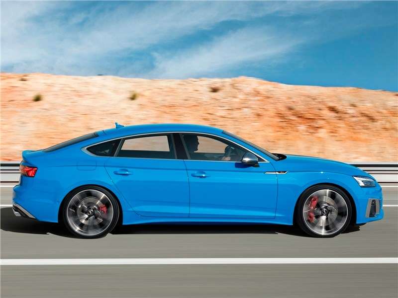 Фото Audi S5 - Audi S5 Sportback TDI 2020 вид сбоку