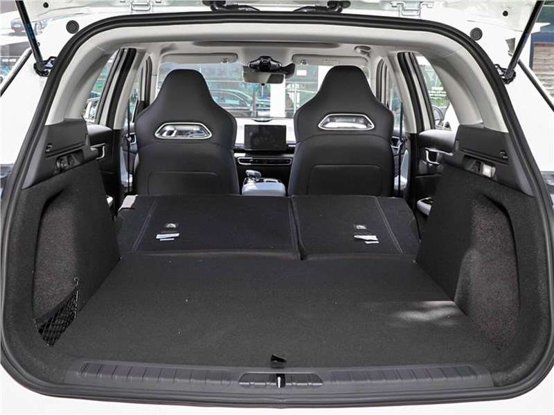 Фото BAIC X55 - BAIC X55 (2023) багажное отделение