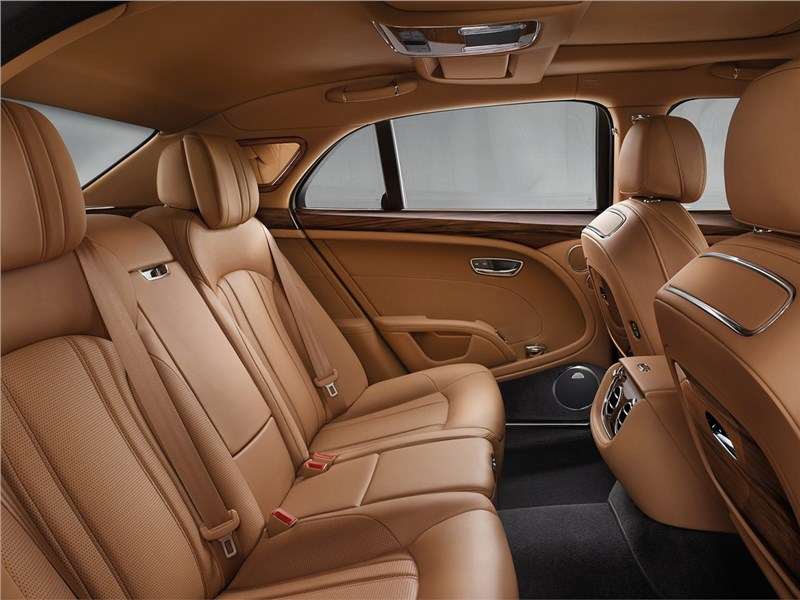 Фото Bentley Mulsanne - Bentley Mulsanne 2017 задний диван