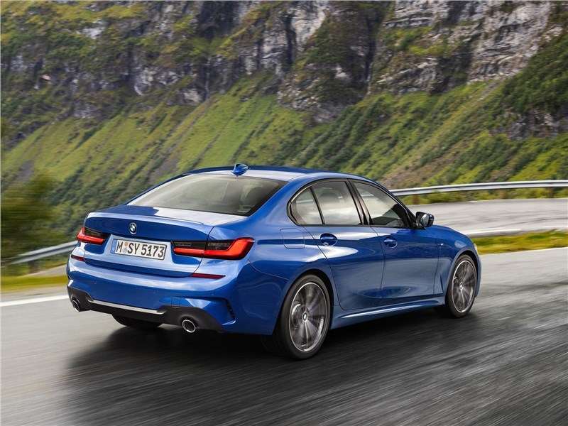 Фото BMW 3 series - BMW 3-Series 2019 вид сзади