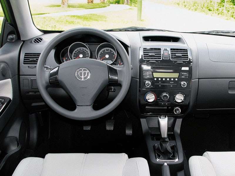 Фото Brilliance FRV - фотография 9