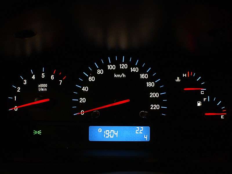 Фото Chery Fora - Chery Fora 2006 комбинация приборов