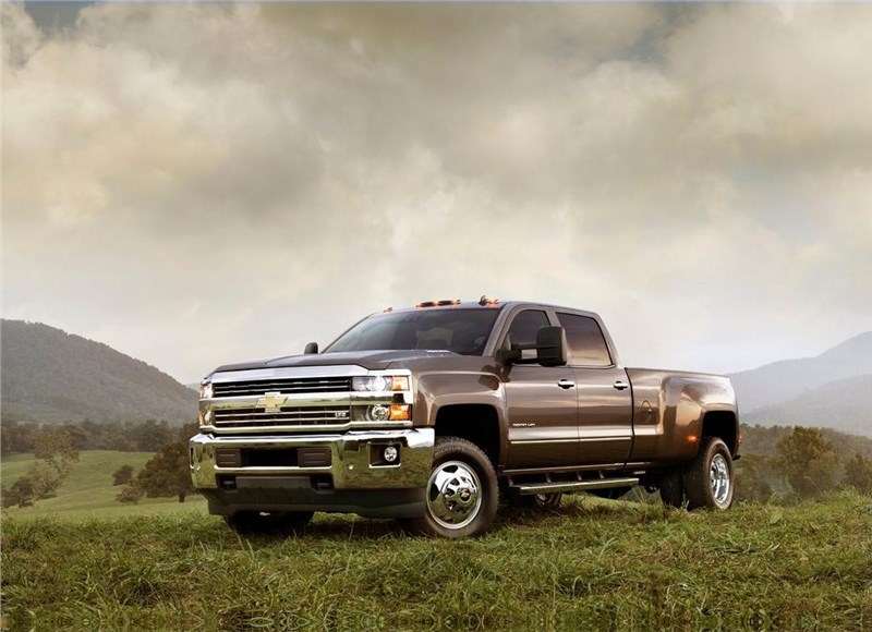 Фото Chevrolet Silverado - фотография 2