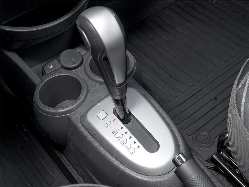 Фото Chevrolet Spark - Chevrolet Spark (2010) АКПП
