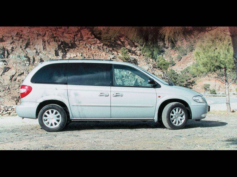Фото Chrysler Voyager - фотография 4