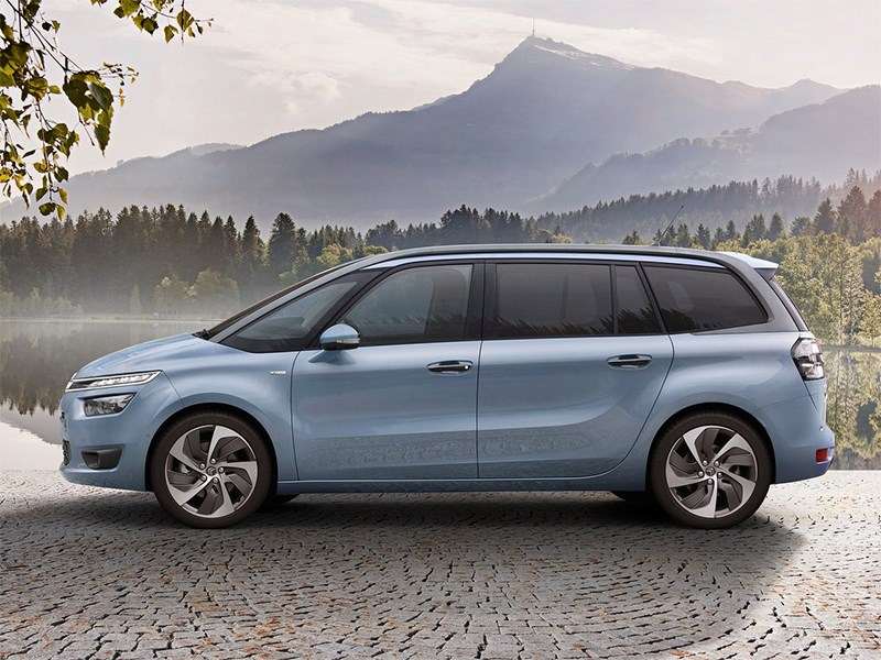 Фото Citroen C4 Grand Picasso - Citroen Grand C4 Picasso 2014 вид сбоку