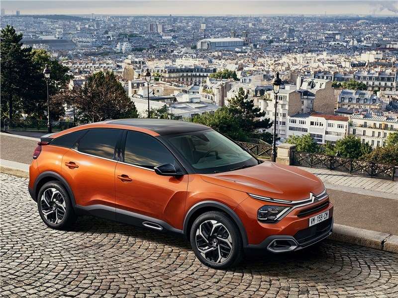 Фото Citroen C4 - Citroen C4 (2021) вид спереди