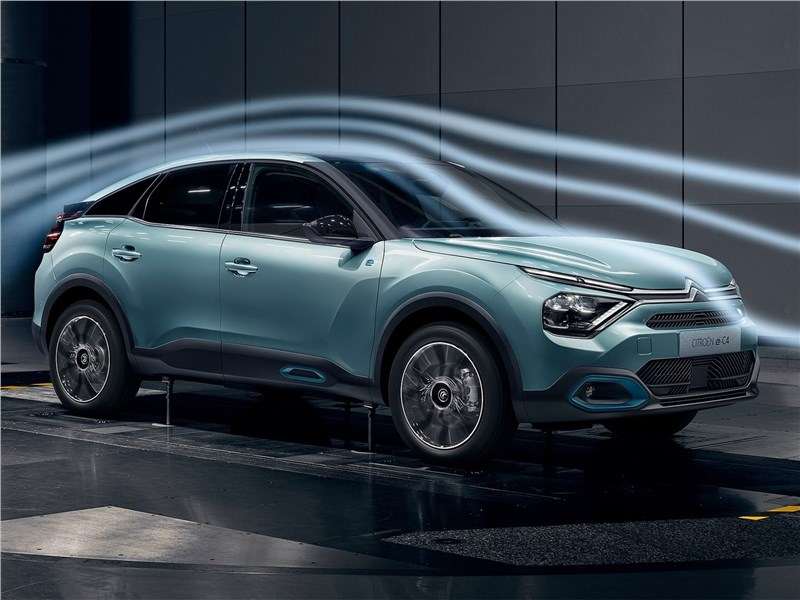 Фото Citroen C4 - Citroen C4 (2021) вид сбоку