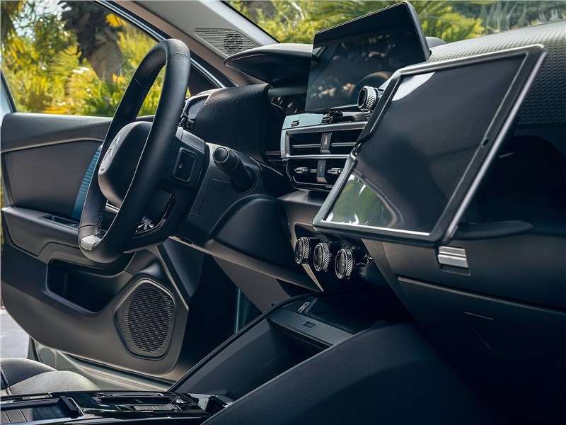 Фото Citroen C4 - Citroen C4 (2021) вид салон