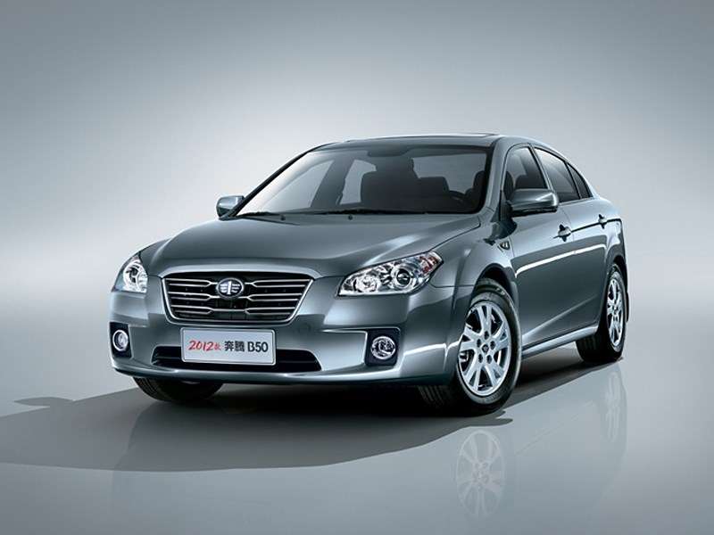 Фото FAW Bestun B50 - FAW Bestun B50 2012 вид спереди