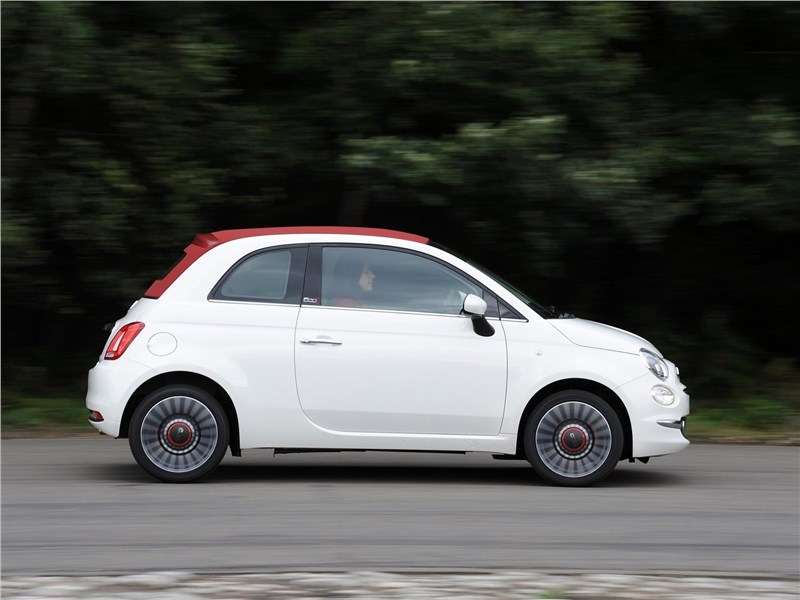 Фото Fiat 500 - Fiat 500 2016 вид сбоку