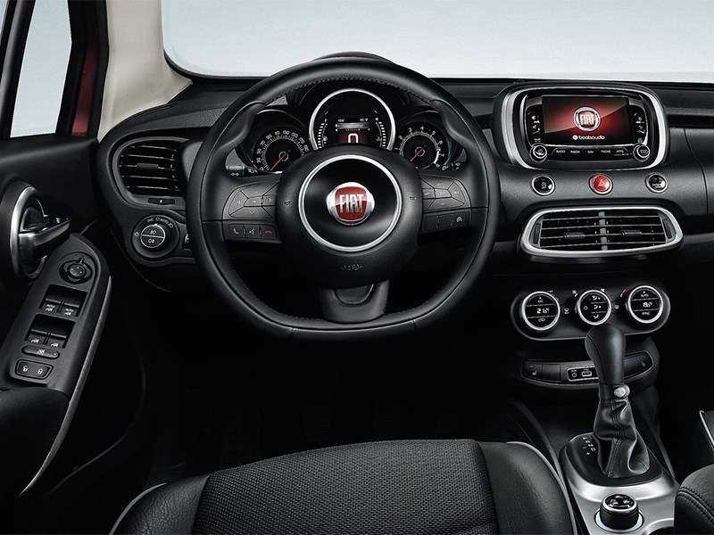 Фото Fiat 500X - Fiat 500X 2015 водительское место