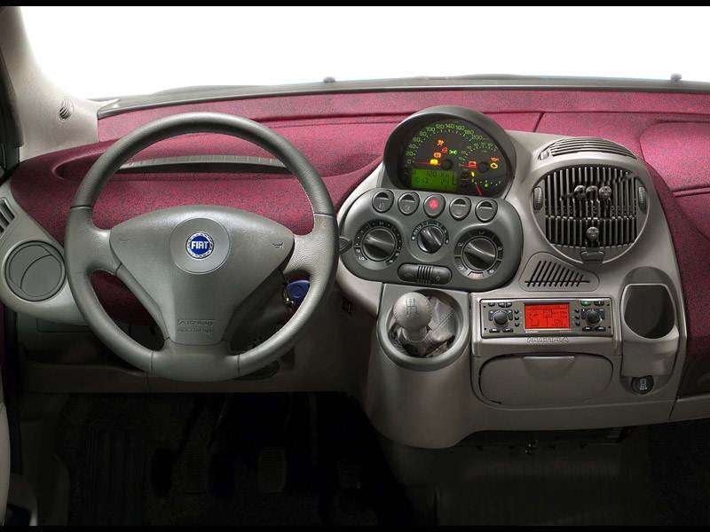 Фото Fiat Multipla - фотография 5