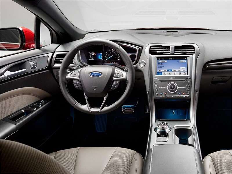 Фото Ford Fusion - Ford Fusion 2016 салон