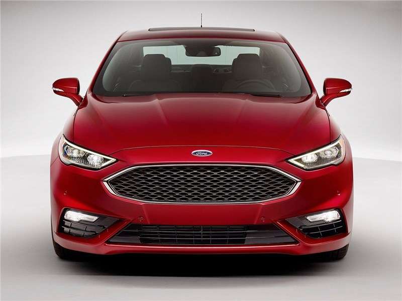 Фото Ford Fusion - Ford Fusion 2016 вид спереди