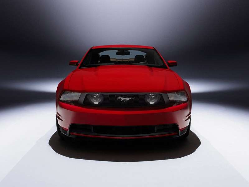 Фото Ford Mustang - фотография 2