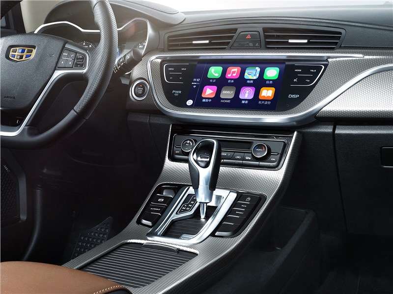 Фото Geely Emgrand GS - Geely Emgrand GS 2018 центральная консоль