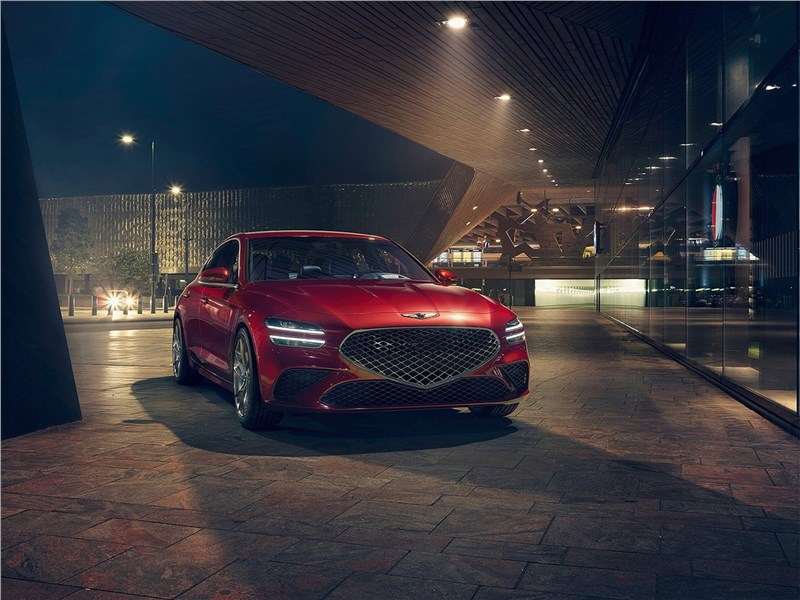 Фото Genesis G70 - Genesis G70 (2021) вид спереди