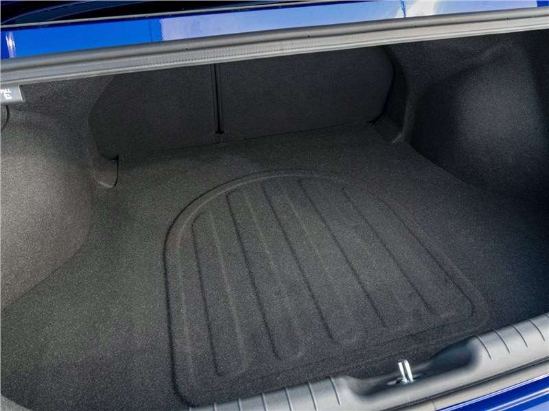 Фото Hyundai Elantra - Hyundai Elantra N Line (2021) багажное отделение
