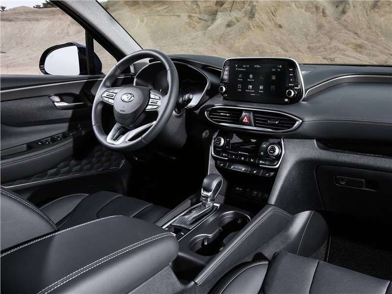 Фото Hyundai Santa Fe - Hyundai Santa Fe 2019 салон