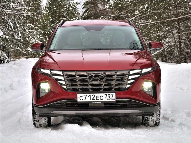 Фото Hyundai Tucson - Hyundai Tucson (2021) вид спереди