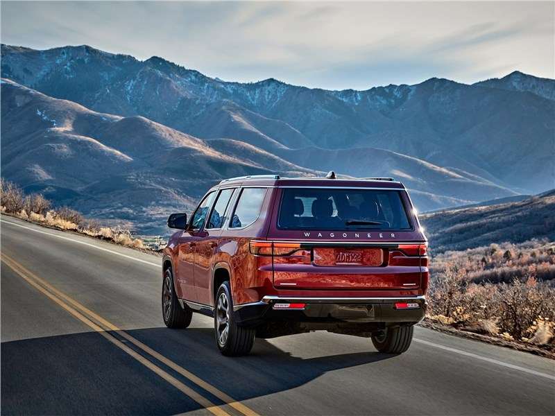Фото Jeep Wagoneer - Jeep Wagoneer (2022) вид сзади