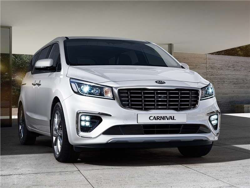 Фото KIA Carnival - Kia Carnival 2021 вид спереди