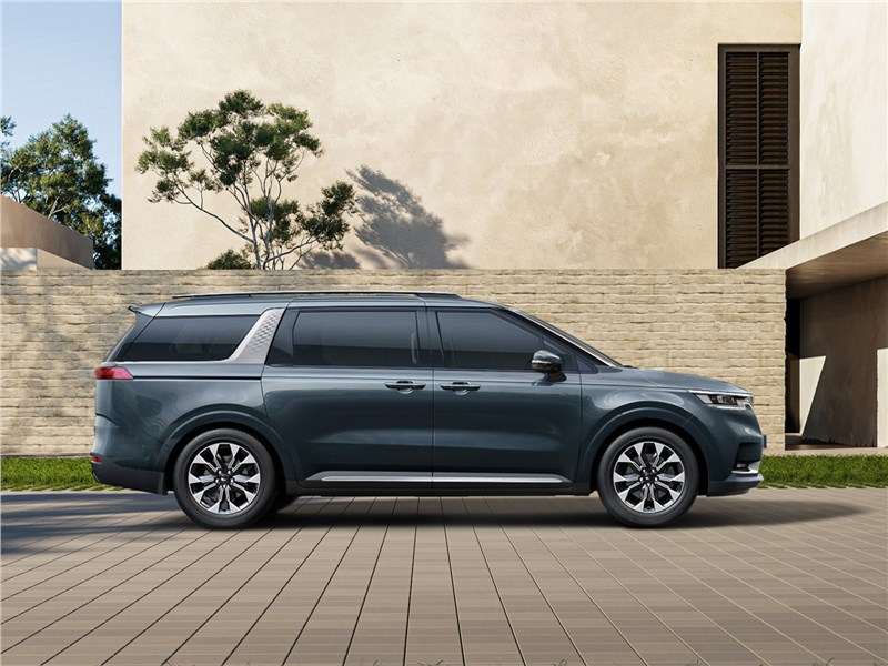 Фото KIA Carnival - Kia Carnival 2021 вид сбоку