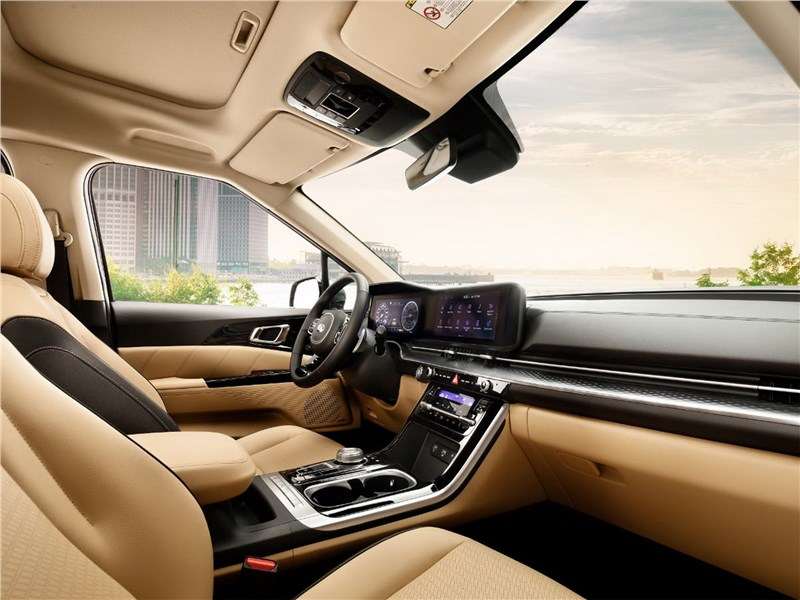 Фото KIA Carnival - Kia Carnival 2021 передние кресла