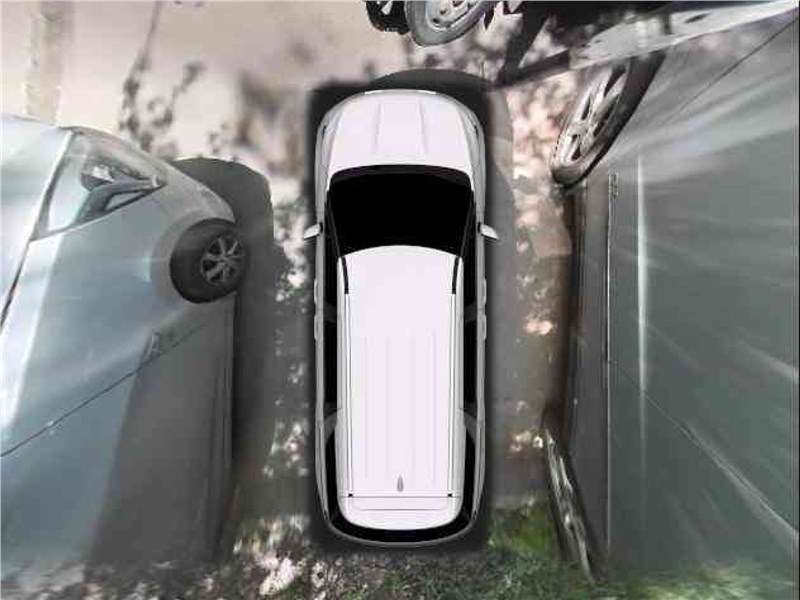 Фото KIA Carnival - С помощью мобильного приложения Kia Connect можно удаленно проверять автомобиль, оставленный на парковке, делать фото со всех его камер