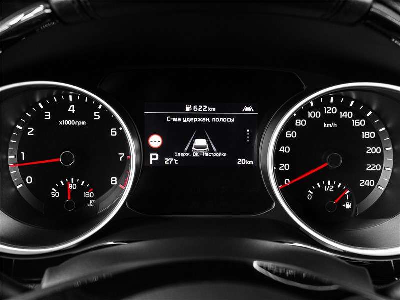 Фото KIA Ceed - Ceed стал первой в истории KIA моделью с автопилотом второго уровня