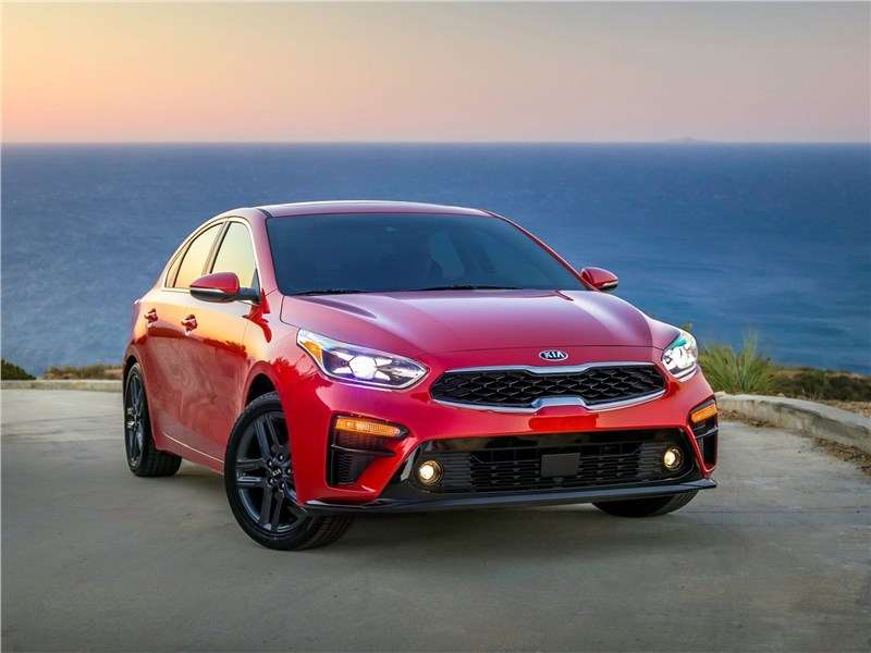 Фото KIA Cerato - Kia Cerato 2019 вид спереди