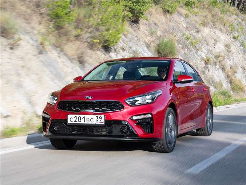 Фото KIA Cerato - Kia Cerato 2019 вид спереди
