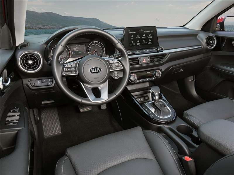 Фото KIA Cerato - Kia Cerato 2019 салон