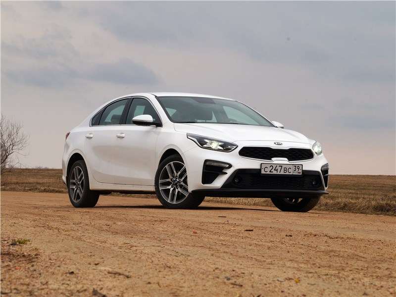 Фото KIA Cerato - Kia Cerato 2019 С максимальной предвзятостью