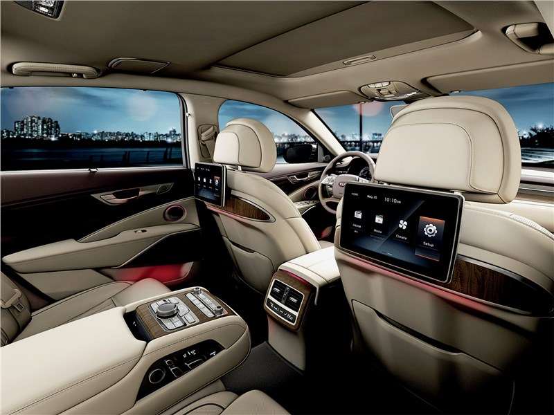 Фото KIA K900 - Kia K900 2019 второй ряд