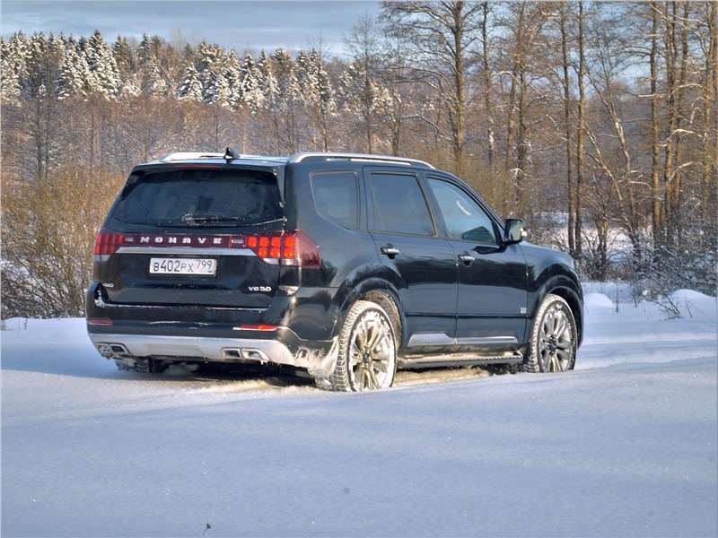 Фото KIA Mohave - KIA Mohave (2020) вид сзади