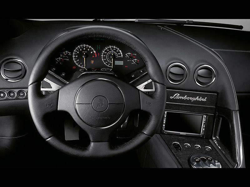 Фото Lamborghini Murcielago - Приборы и органы управления Lamborghini Murcielago 2006