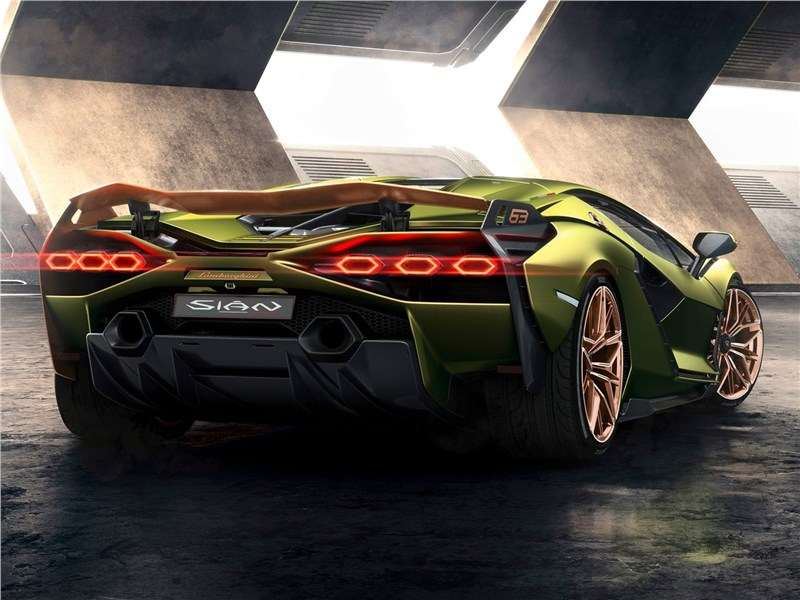 Фото Lamborghini Sian - Lamborghini Sian 2020 вид сзади