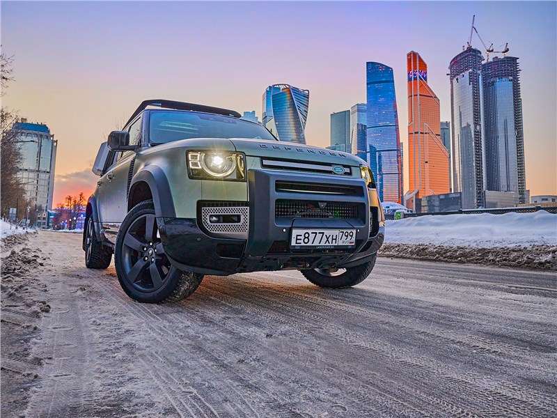 Фото Land Rover Defender 110 - Land Rover Defender 110 (2020) Особенности преемственности британских аристократов