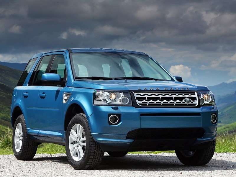 Фото Land Rover Freelander - Land Rover Freelander 2 2013 вид спереди