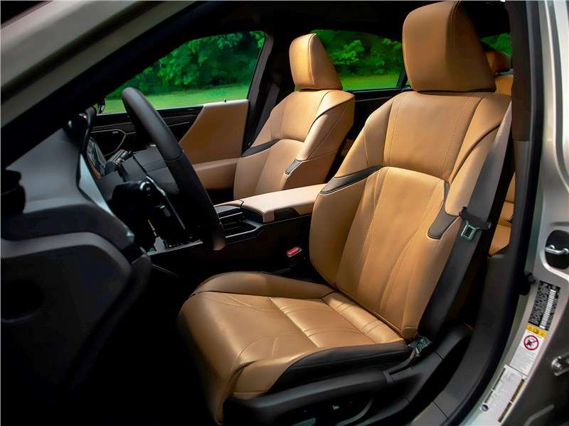 Фото Lexus ES - Lexus ES 2019 передние кресла