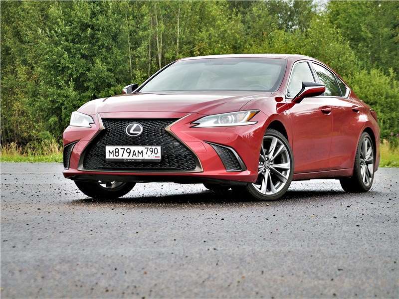 Фото Lexus ES - Lexus ES (2019) Останется классикой