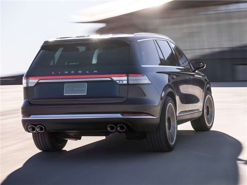Фото Lincoln Aviator - Lincoln Aviator Concept 2018 вид сзади