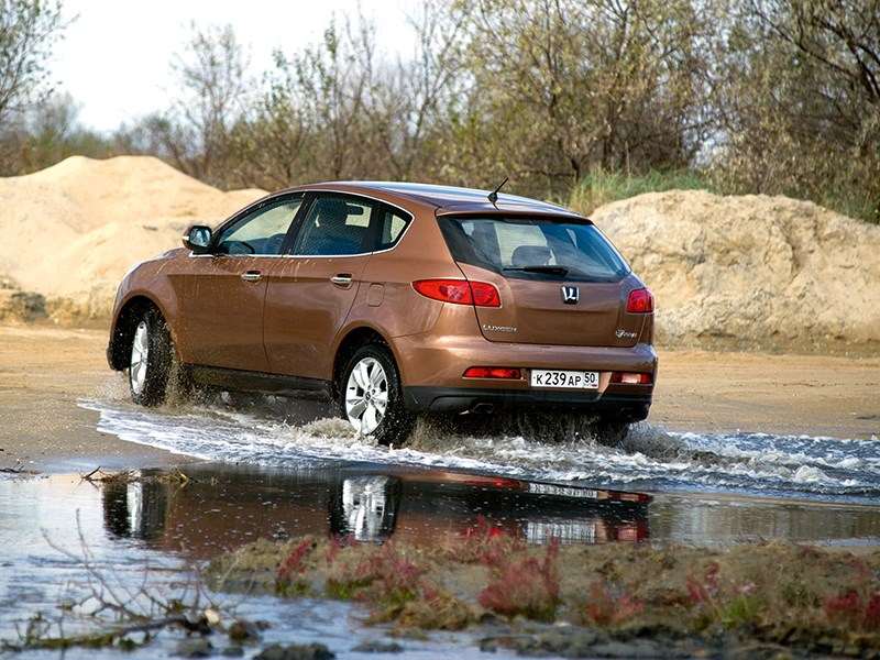 Фото Luxgen Luxgen 7 - Luxgen7 SUV пришел в Россию, и, похоже, надолго