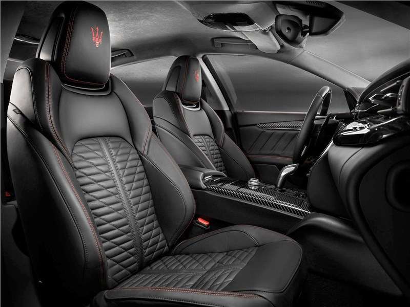 Фото Maserati Quattroporte - Maserati Quattroporte 2019 передние кресла