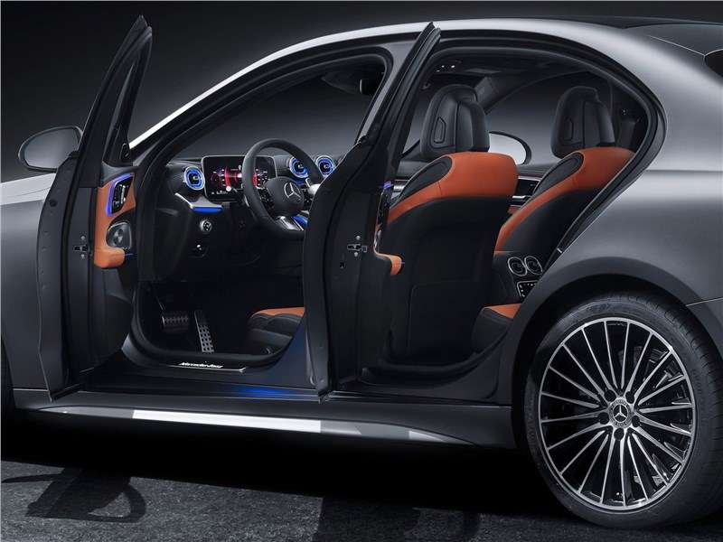 Фото Mercedes-Benz C-Class - Mercedes-Benz C-Class (2022) салон